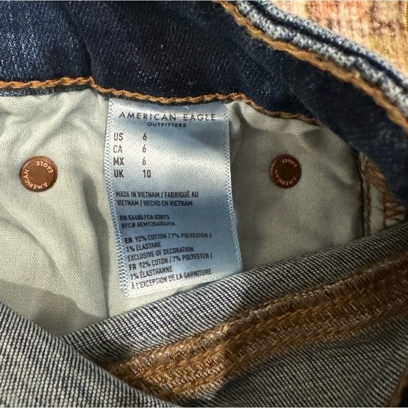 Women’s American Eagle Jean Shorts, NWT, Size 6, Midi, Super Stretch - Picture 6 of 7
